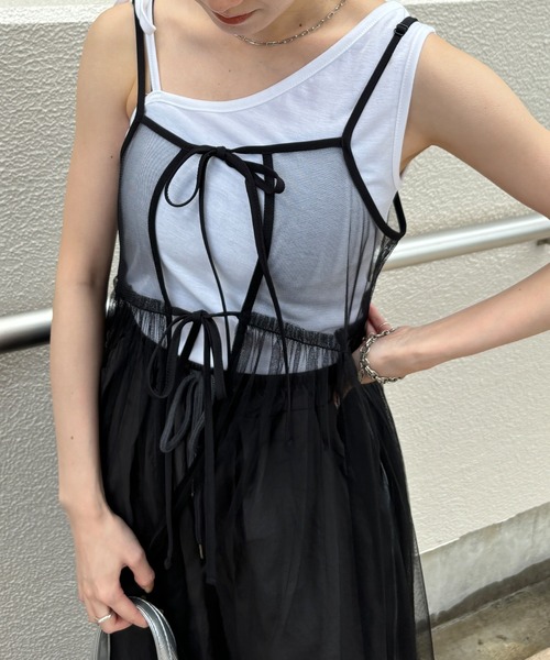ISOOK（アイスー）の「【ISOOK / アイスー】チュールキャミソールワンピース / 2way 低身長向け リボン レイヤードワンピース シアーワンピース キャミワンピ ZOZOTOWN限定（ワンピース・レディース・ブラック/アイボリー・FREE）」の6枚目の写真