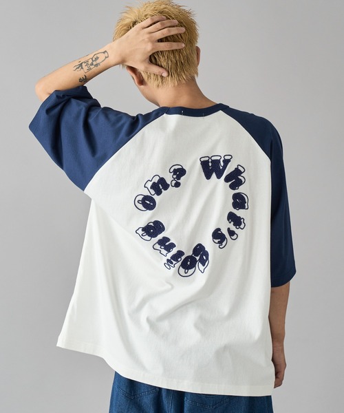 kutir（クティール）の「サガラサークルロゴラグランT（Tシャツ/カットソー・メンズ・ブラック/レッド系/ネイビー系/ホワイト/ブラック系・MEDIUM/LARGE）」の4枚目の写真