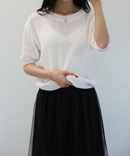 Girly Doll(ガーリードール)の「パール&ストーン付き透かし編み半袖ニット(ニット/セーター・レディース・ブラック/ホワイト/ブラウン・F)」の11枚目の写真