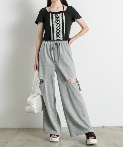 OLIVE des OLIVE(オリーブデオリーブ)の「レースアップ重ね着風カット(Tシャツ/カットソー・レディース・オフホワイト/サックスブルー/ブラック・FREE)」の19枚目の写真