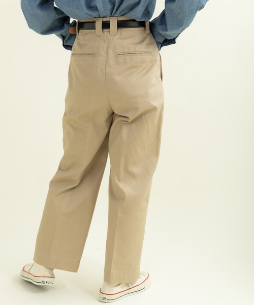 My Fav. CHILD WOMAN（マイファブチャイルドウーマン）の「ヴィンテージチノクロス センタープレスパンツ（チノパンツ・レディース・ベージュ系その他・38/36）」の18枚目の写真