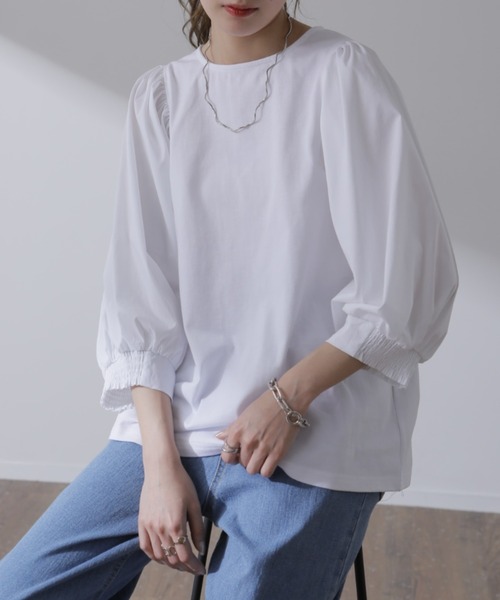 HUG.U(ハグユー)の「パフT袖ぽわん(Tシャツ/カットソー・レディース・ブラック/ライトベージュ/ホワイト/ネイビー/ラベンダー・M/L)」の16枚目の写真