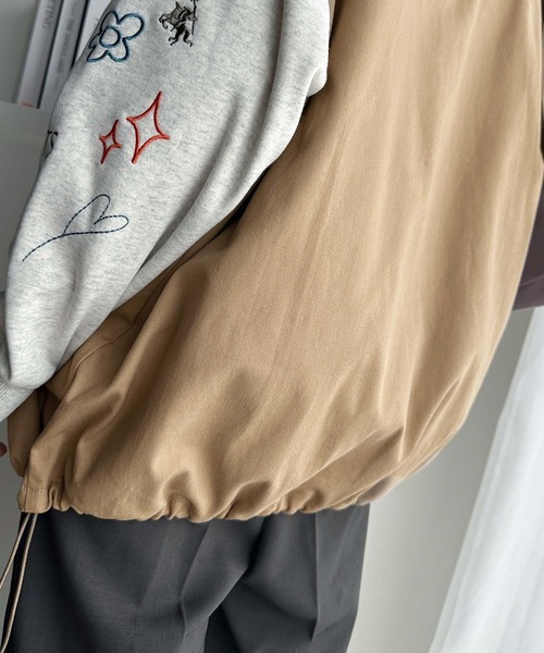 Java（ジャバ）の「《Javaジャバコラボ》洗練された魅力。綿100%リバーシブル2way裾ドロストダブルテーラードベスト（ベスト・レディース・ブラック/ベージュ・LARGE/MEDIUM/SMALL/X-LARGE）」の21枚目の写真