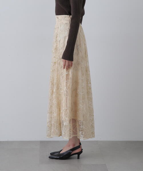 N.（N. Natural Beauty Basic）（エヌエヌナチュラルビューティーベーシック）の「◆チュールレースロングスカート（スカート・レディース・グレー/ベージュ・MEDIUM/SMALL）」の16枚目の写真