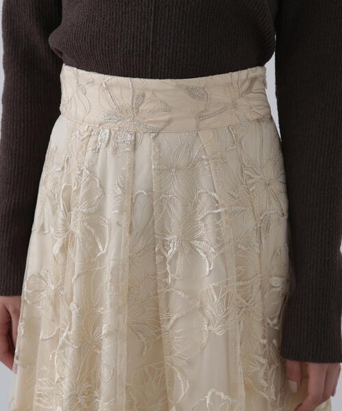 N.（N. Natural Beauty Basic）（エヌエヌナチュラルビューティーベーシック）の「◆チュールレースロングスカート（スカート・レディース・グレー/ベージュ・MEDIUM/SMALL）」の18枚目の写真