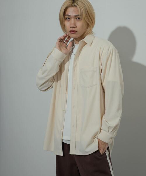 SENSE OF PLACE by URBAN RESEARCH（センスオブプレイスバイアーバンリサーチ）の「『ユニセックス』コーデュロイルーズシャツ（シャツ/ブラウス・メンズ・ライトブルー/ブラック/ブラウン/アイボリー・MEDIUM/LARGE）」の2枚目の写真