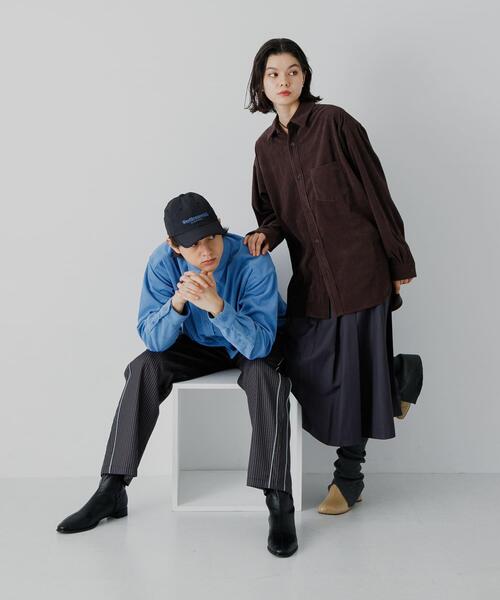 SENSE OF PLACE by URBAN RESEARCH（センスオブプレイスバイアーバンリサーチ）の「『ユニセックス』コーデュロイルーズシャツ（シャツ/ブラウス・メンズ・ライトブルー/ブラック/ブラウン/アイボリー・MEDIUM/LARGE）」の6枚目の写真