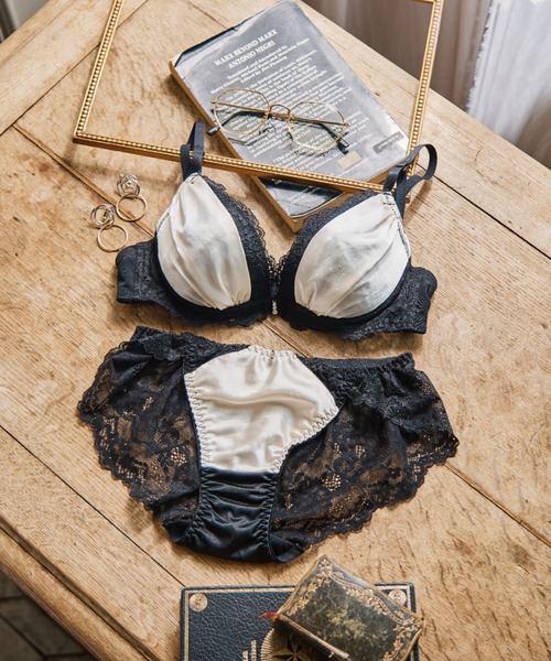 サルート⭐︎3点セット⭐︎ランジェリードレス　ナイトリッチブラ　ショーツ サルート ブラ＋ショーツ 3点set サルート⭐︎3点セット