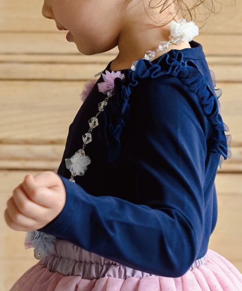 panpantutu（パンパンチュチュ）の「フリルショルダートップス(長袖)(80-130cm)（Tシャツ/カットソー・キッズ・ライトベージュ/ラベンダー/ネイビー/ピンク・80ｃｍ/90cm/110cm/120cm/130cm/100cm）」の7枚目の写真