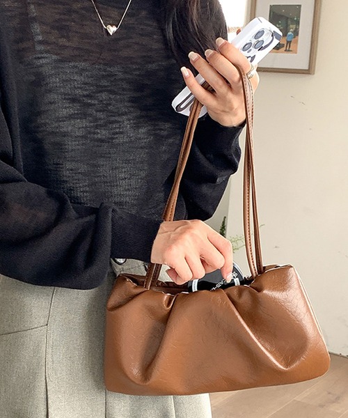 florist（フローリスト）の「ふんわりギャザーレザートートバッグ/ハンドバッグ（ハンドバッグ・レディース・シルバー/オフホワイト/ブラウン/ブラック・FREE）」の11枚目の写真