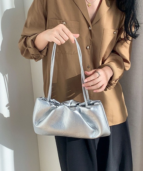 florist（フローリスト）の「ふんわりギャザーレザートートバッグ/ハンドバッグ（ハンドバッグ・レディース・シルバー/オフホワイト/ブラウン/ブラック・FREE）」の14枚目の写真