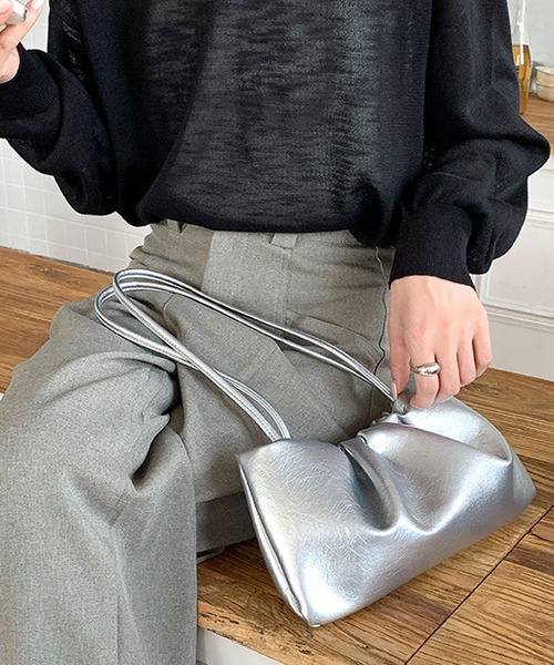 florist（フローリスト）の「ふんわりギャザーレザートートバッグ/ハンドバッグ（ハンドバッグ・レディース・シルバー/オフホワイト/ブラウン/ブラック・FREE）」の15枚目の写真