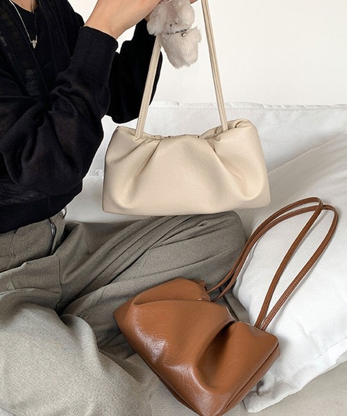 florist（フローリスト）の「ふんわりギャザーレザートートバッグ/ハンドバッグ（ハンドバッグ・レディース・シルバー/オフホワイト/ブラウン/ブラック・FREE）」の21枚目の写真