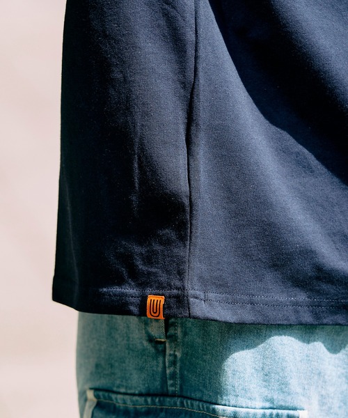 UNIVERSAL OVERALL(ユニバーサルオーバーオール)の「UNIVERSAL OVERALL UO EMBROIDERY L/S(Tシャツ/カットソー・メンズ・ブラック/ホワイト/ネイビー・MEDIUM/LARGE)」の17枚目の写真