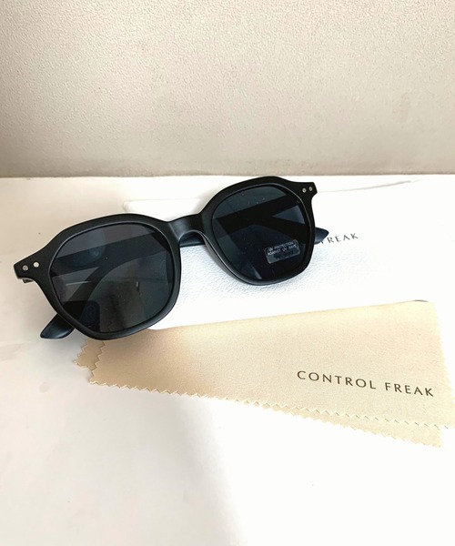 CONTROL FREAK / CTFK(コントロールフリーク)の「スモークレンズボストン(サングラス・レディース・ブラック/ブラウン・ONE SIZE)」の4枚目の写真