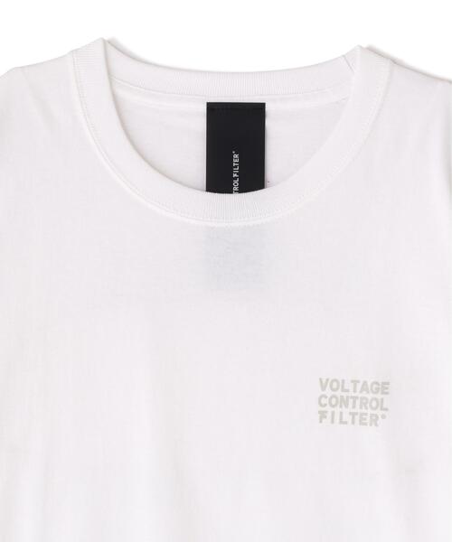 VOLTAGE CONTROL FILTER（ヴォルテージコントロールフィルター）の「VOLTAGE CONTROL FILTER/ヴォルテージコントロールフィルター/T-Shirts VISIBLE（Tシャツ/カットソー・レディース・ホワイト・M/L）」の3枚目の写真