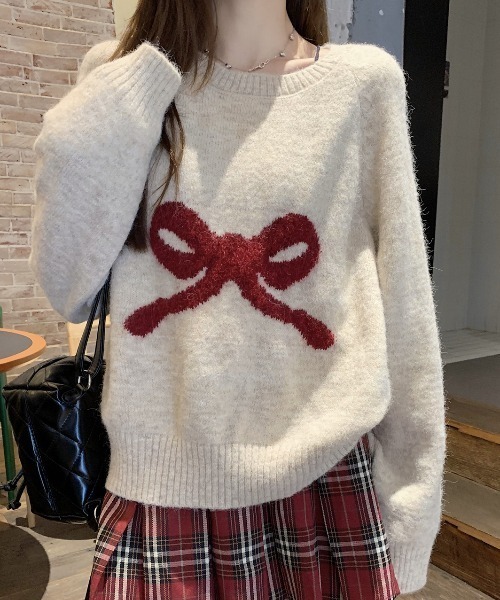 emi+(エミプラス)の「配色リボンジャガードニットプルオーバー(ニット/セーター・レディース・ベージュ/グレー/チャコールグレー/パープル・FREE)」の4枚目の写真