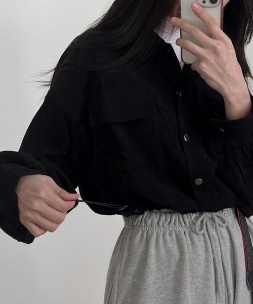 SHEPP(シープ)の「コーデュロイショートシャツ / ジャケット(シャツ/ブラウス・レディース・ブラック/ベージュ/グレー・F)」の9枚目の写真