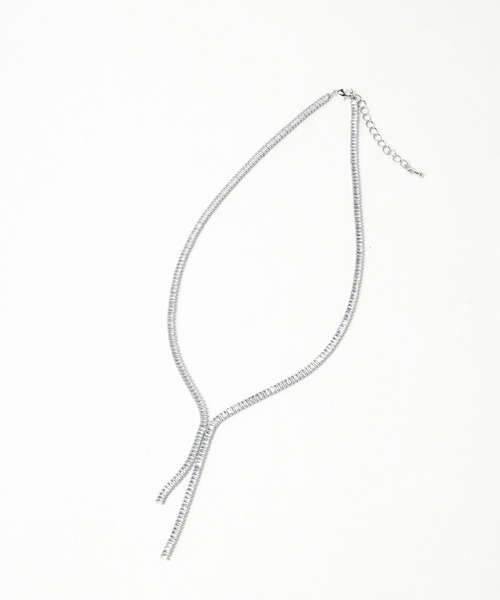 Andemiu（アンデミュウ）の「ジルコニアYラインネックレス202882（ネックレス・レディース・ゴールド/シルバー・FREE）」の5枚目の写真