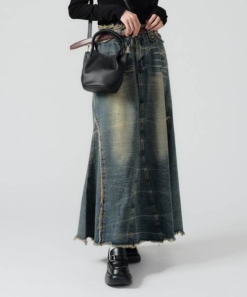 Chick(チック)の「Vintage Like Denim Mermaid Skirt / ヴィンテージ風デニムマーメイドスカート(デニムスカート・レディース・ブラック/ブルー・FREE)」の2枚目の写真