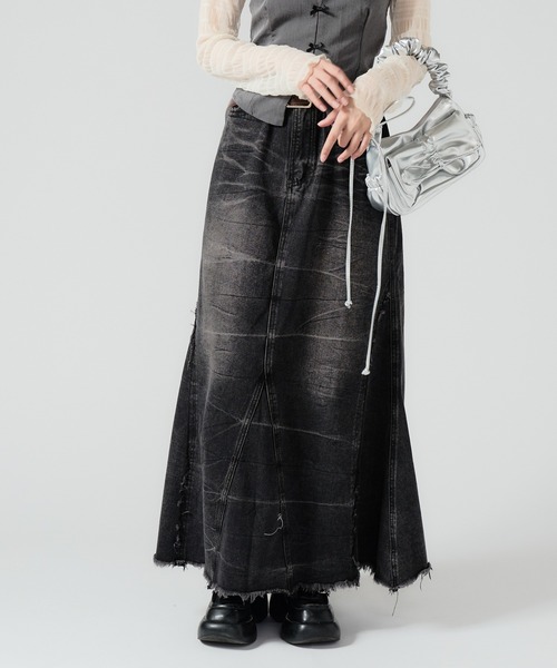 Chick(チック)の「Vintage Like Denim Mermaid Skirt / ヴィンテージ風デニムマーメイドスカート(デニムスカート・レディース・ブラック/ブルー・FREE)」の10枚目の写真