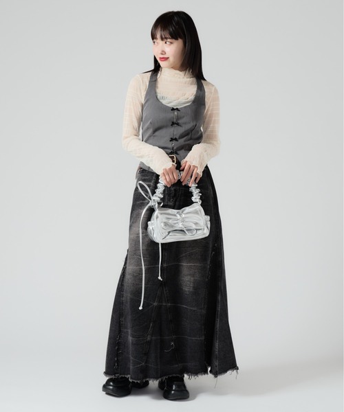 Chick(チック)の「Vintage Like Denim Mermaid Skirt / ヴィンテージ風デニムマーメイドスカート(デニムスカート・レディース・ブラック/ブルー・FREE)」の13枚目の写真