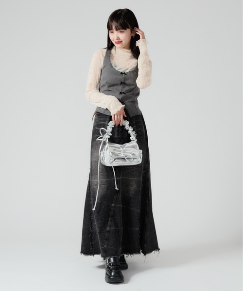 Chick(チック)の「Vintage Like Denim Mermaid Skirt / ヴィンテージ風デニムマーメイドスカート(デニムスカート・レディース・ブラック/ブルー・FREE)」の15枚目の写真