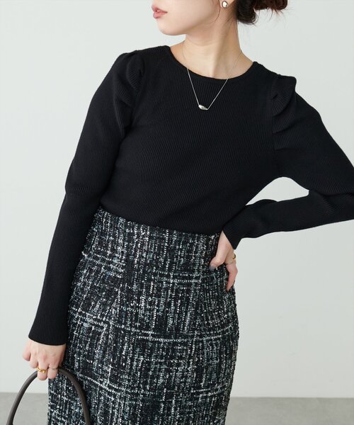 natural couture(ナチュラルクチュール)の「ちび金釦ジゴスリーブリブニット(ニット/セーター・レディース・アイボリー/グレイッシュベージュ/ブラック/ブルー/グレー/レッド系その他・FREE)」の15枚目の写真
