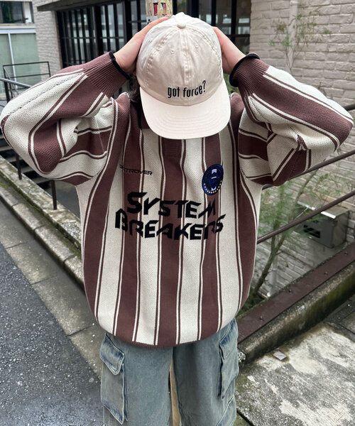 CIAOPANIC（チャオパニック）の「ユニフォームニット（ニット/セーター・レディース・ブラウン/グリーン/レッド・FREE）」の4枚目の写真