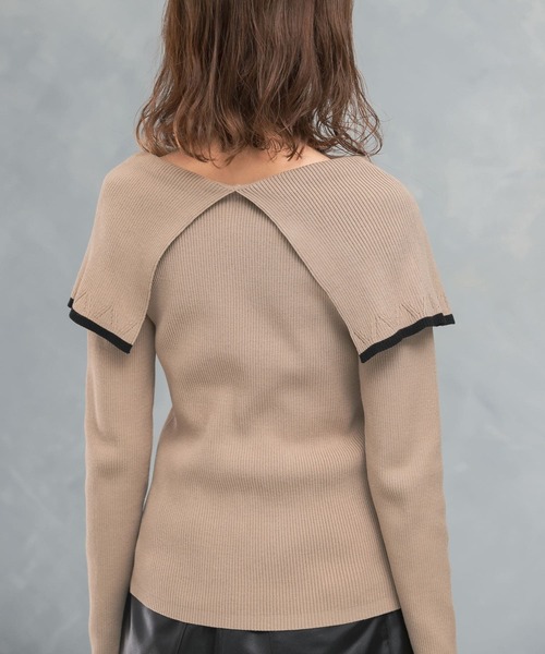 URBAN RESEARCH ROSSO WOMEN(アーバンリサーチ ロッソ)の「2wayネックバイカラーケープニット(ニット/セーター・レディース・ブラック/オフホワイト/ベージュ・FREE)」の17枚目の写真