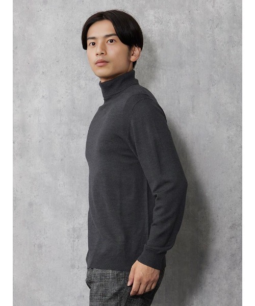 TRANS CONTINENTS（トランスコンチネンツ）の「TRANS CONTINENTS　ベーシックBIZニット　ブラック/グレー/ワイン/パープル【オフィスOK】（ニット/セーター・メンズ・チャコールグレー/ブラック/パープル/ワイン・M/L/LL）」の15枚目の写真