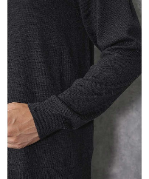 TRANS CONTINENTS（トランスコンチネンツ）の「TRANS CONTINENTS　ベーシックBIZニット　ブラック/グレー/ワイン/パープル【オフィスOK】（ニット/セーター・メンズ・チャコールグレー/ブラック/パープル/ワイン・M/L/LL）」の17枚目の写真