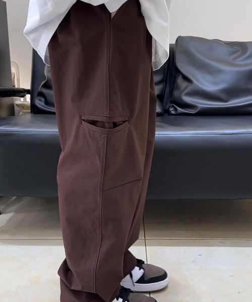 aimoha（アイモハ）の「【aimoha-KIDS-】ワイドカーゴパンツ（カーゴパンツ・キッズ・ブラック/オフホワイト/ダークグレー/チョコ・110/130/150/160/120/140）」の20枚目の写真