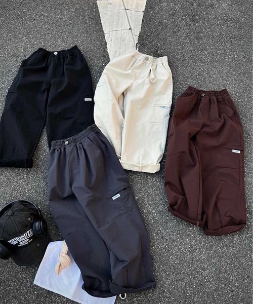 aimoha（アイモハ）の「【aimoha-KIDS-】ワイドカーゴパンツ（カーゴパンツ・キッズ・ブラック/オフホワイト/ダークグレー/チョコ・110/130/150/160/120/140）」の7枚目の写真