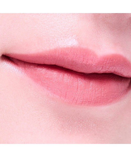 THREE（スリー）の「THREE ドリームオン アリューリング リルone（口紅/リップティント/グロス・レディース・06 BEAUTIFUL KINGDOM/01 ETERNAL FLUX/05 DEEP THINKER/04 COOL COMMUNICATOR/03 EMINENT GARDEN/02 DREAM OF YOU・FREE）」の18枚目の写真