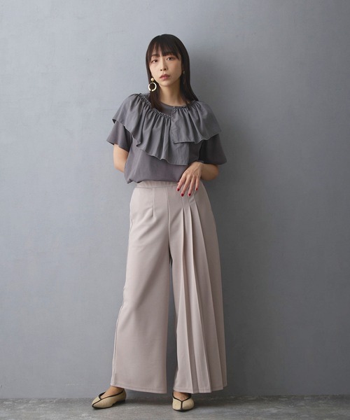 NICOLE white（ニコルホワイト）の「アシンメトリープリーツパンツ（その他パンツ・レディース・チャコール/ブラック/グレー・FREE）」の21枚目の写真