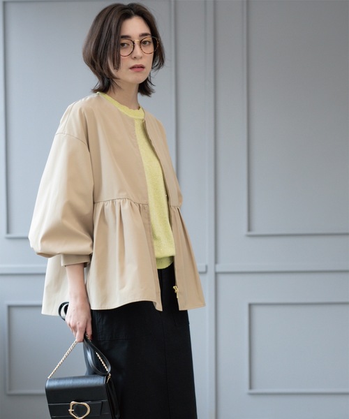 OPAQUE.CLIP（オペークドットクリップ）の「撥水ノーカラーペプラムブルゾン【洗濯機洗い可/花粉対応】（ノーカラージャケット・レディース・ブラック/ナチュラル/ベージュ・36/38/40/42）」の18枚目の写真