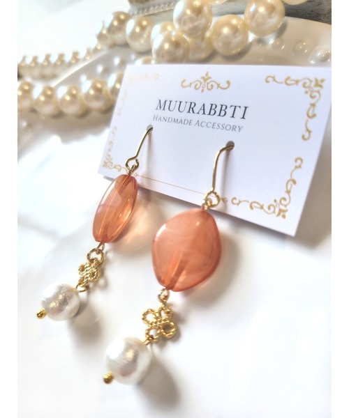 tone（トーン）の「【MUURABBTI】マーブルビーズとコットンパールのピアス(MA)（ピアス（両耳用）・レディース・グレー/オレンジ/レッド・FREE）」の10枚目の写真