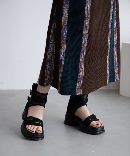 VACANCY（ヴァカンシー）の「【select item】メッシュダッドウェーブソールサンダル（サンダル・レディース・ブラック/カーキ・X-LARGE/LARGE/MEDIUM）」の4枚目の写真