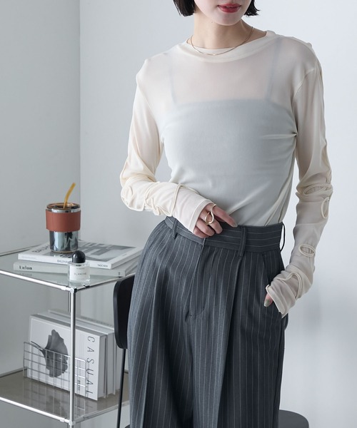 forksy.(フォルクシー)の「【forksy.】前後2way ニュアンス コード刺繍デザインスリーブ シアートップス(Tシャツ/カットソー・レディース・チャコール/アイボリー/ブラック/ライトブルー・FREE)」の19枚目の写真