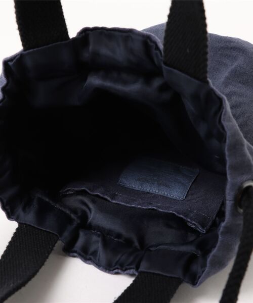 HOUSTON(ヒューストン)の「HOUSTON / EMB PIGMENT EFFECT BAG / 6878/ 6879(ショルダーバッグ・レディース・レッド/ブラック/ブルー/ブラック系その他/レッド系その他/ブルー系その他・ONESIZE)」の14枚目の写真