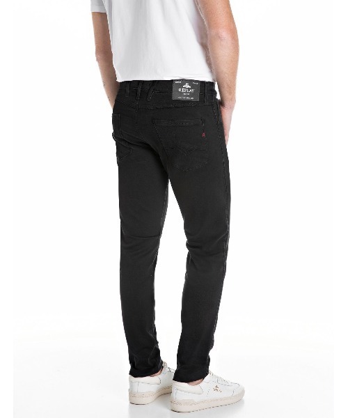 REPLAY（リプレイ）の「スリムフィットANBASSブラックパワーストレッチデニム（デニムパンツ・メンズ・ブラック・W28xL32/W29xL32/W30xL32/W31xL32/W32xL32/W33xL32/W34xL32/W36xL32）」の2枚目の写真