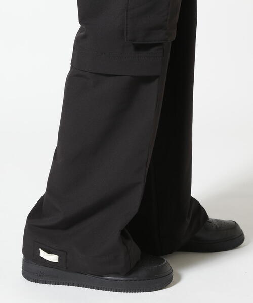 BEAVER（ビーバー）の「B omnivore/ビーオムニボー  STRETCH POLYESTER CARGO PANTS（カーゴパンツ・メンズ・グレー/ブラック・M/S/L）」の12枚目の写真