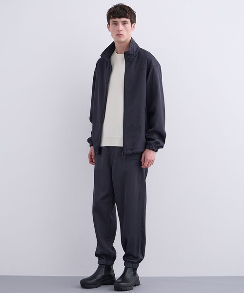 UNITED TOKYO（ユナイテッドトウキョウ）の「【セットアップ着用可能】POLARTEC POWER AIR BLOUSON（ブルゾン・メンズ・ブラック/ダークグレー・1/2）」の4枚目の写真