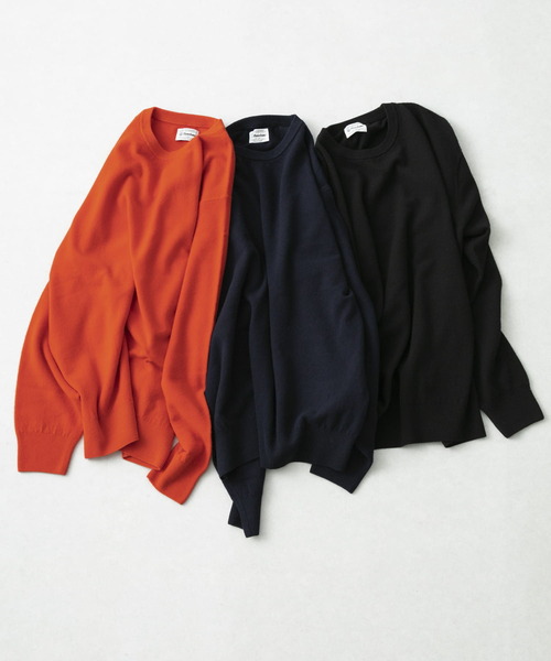 Yonetomi(ヨネトミ)の「Yonetomi Spiber NEW BASIC KNIT PULLOVER(ニット/セーター・メンズ・オレンジ/ブラック/ネイビー・3/4)」の4枚目の写真