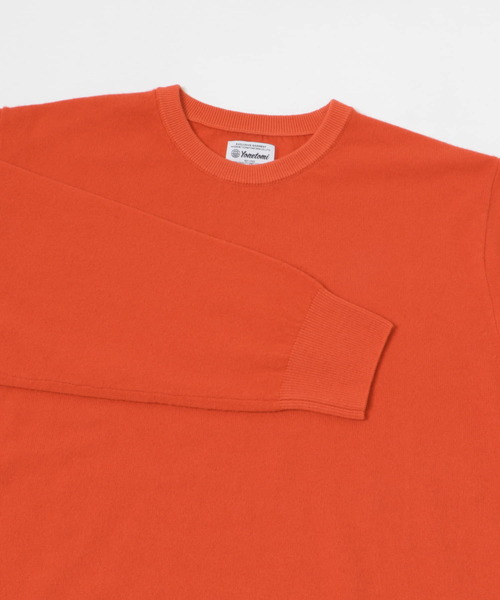 Yonetomi(ヨネトミ)の「Yonetomi Spiber NEW BASIC KNIT PULLOVER(ニット/セーター・メンズ・オレンジ/ブラック/ネイビー・3/4)」の12枚目の写真