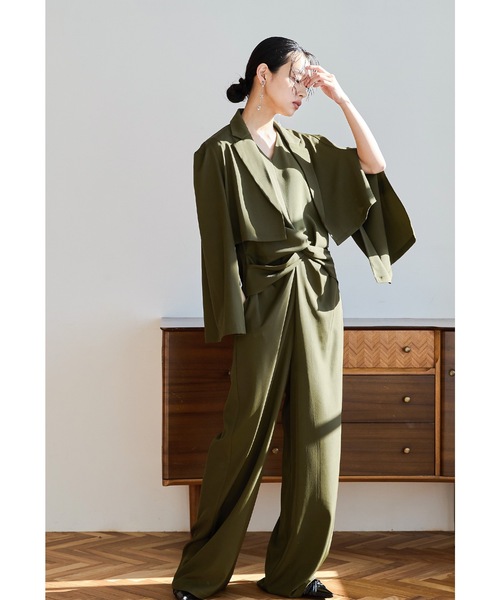 niana（ニアナ）の「プラクティカルショートジャケットセットアップ 2点セット パンツドレス オールインワン 結婚式 同窓会 入学式 卒業式 セレモニー パーティードレス オケージョンドレス お呼ばれ（パンツドレス・レディース・カーキ/キャメル/ブラック・L/M/S）」の5枚目の写真
