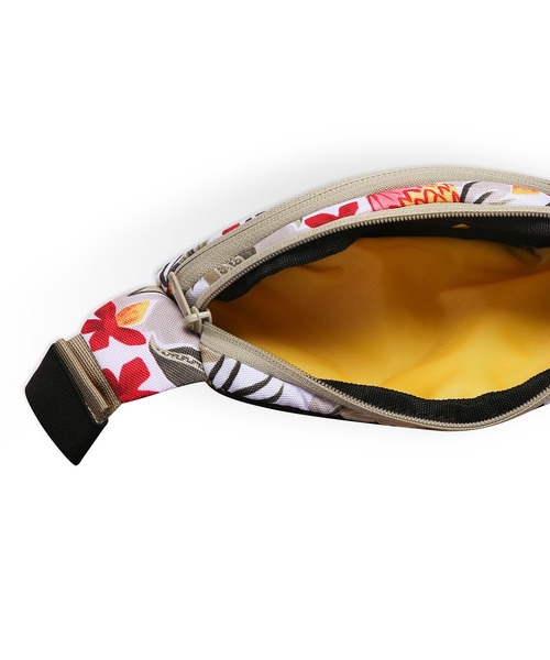 KAVU（カブー）の「KAVU/カブー Spectator/スペクテーター（ボディバッグ/ウエストポーチ・メンズ・C/B/A・FREE）」の13枚目の写真