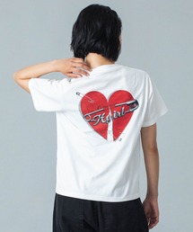 SAFETY PIN AND HEART LOGO S/S TEE