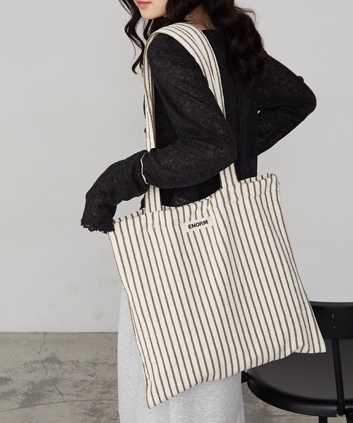 forksy.（フォルクシー）の「【forksy.】カラーストライプ パイル地 トートバッグ（トートバッグ・レディース・アイボリー/ブルー/ピンク/アイボリー系/ブラック/ネイビー・FREE）」の3枚目の写真